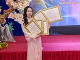 Mỹ nhân gốc Thanh Hóa vượt khó thành chủ tịch, nhận Huy chương Vàng kịch nói lần đầu tiên trong sự nghiệp