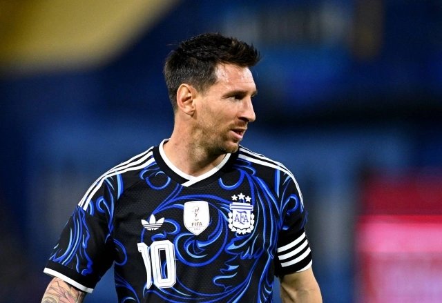 Messi và đồng đội hoảng hồn vì lốc xoáy tấn công đại bản doanh tại World Cup 2026