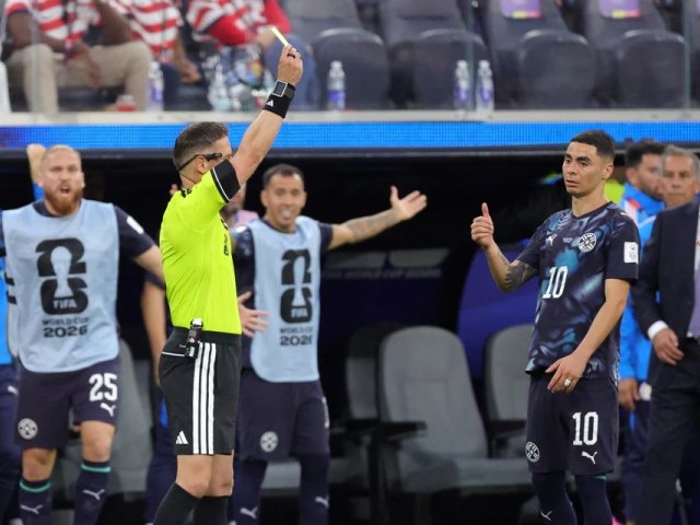 VAR gây chấn động World Cup 2026 với quyết định chưa từng có