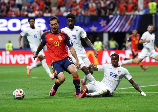Tiền đạo Tây Ban Nha lập kỷ lục tệ hiếm thấy ở World Cup
