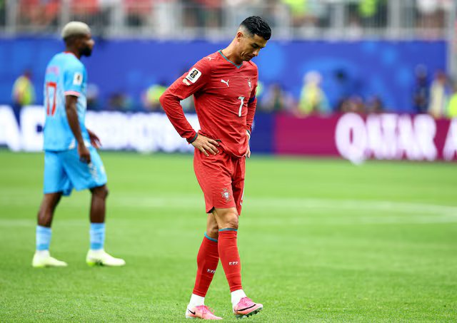 Michael Owen: Không bất ngờ nếu Cristiano Ronaldo lập hat-trick vào lưới Uzbekistan
