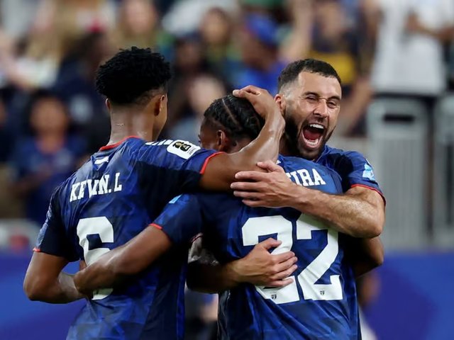 Cape Verde xuất sắc vào vòng knock-out World Cup, đối đầu ĐKVĐ Argentina