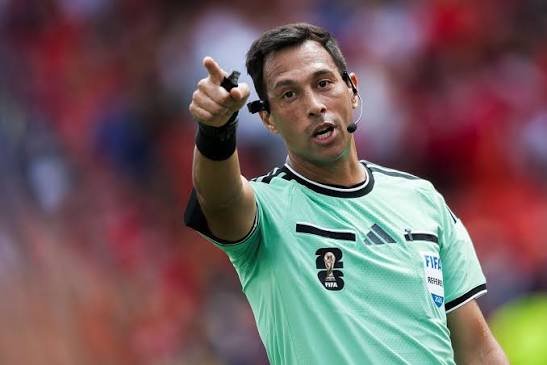 Truyền thông Pháp phẫn nộ khi FIFA sắp xếp tổ trọng tài Argentina điều khiển trận đấu với Morocco