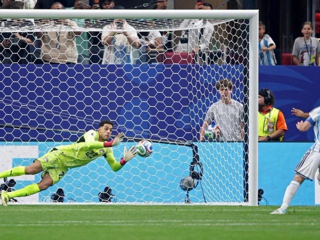 Vì sao các ngôi sao vẫn liên tục sút hỏng luân lưu ở World Cup?