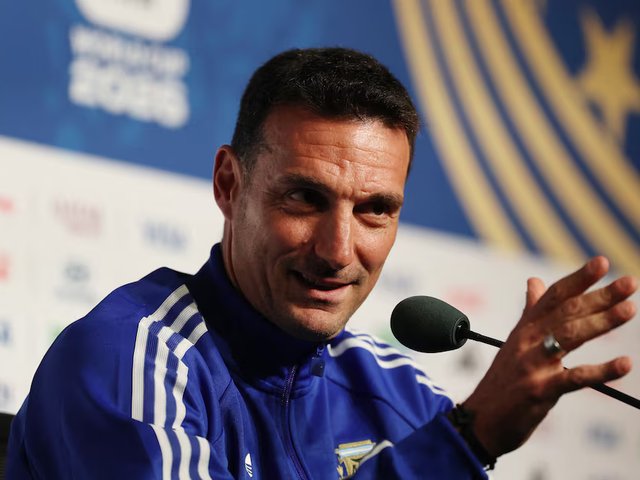 HLV Lionel Scaloni: Đừng nói Argentina vào nhánh dễ ở World Cup